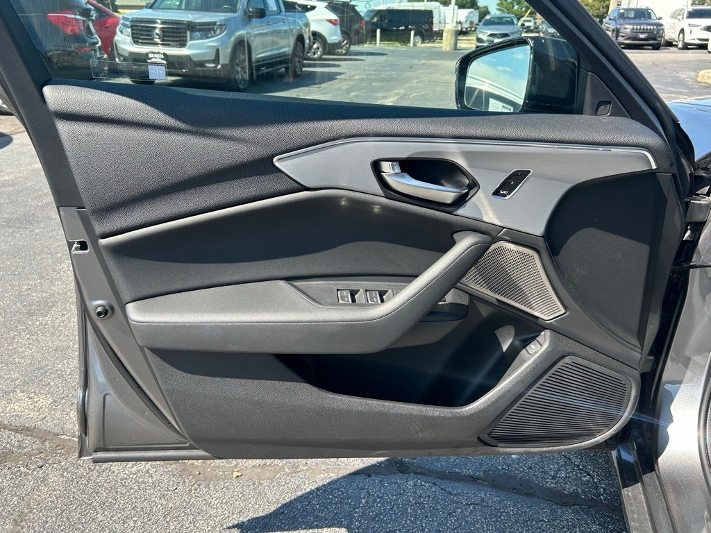 2025 Acura TLX Technology Package