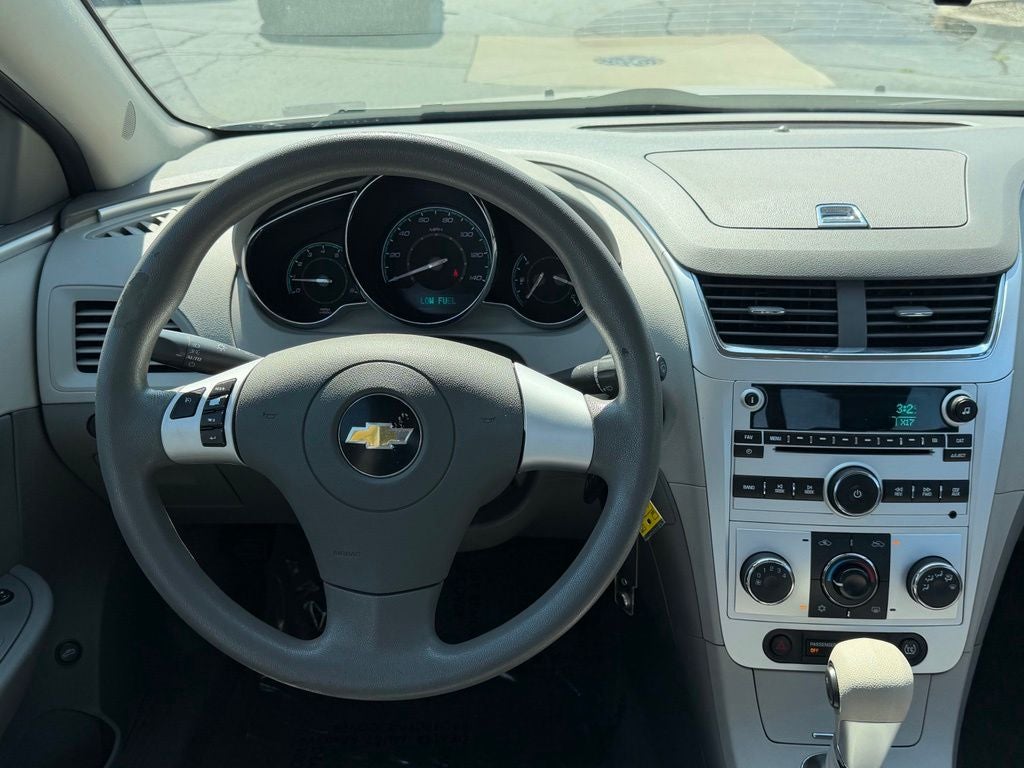 2011 Chevrolet Malibu LS 1LS
