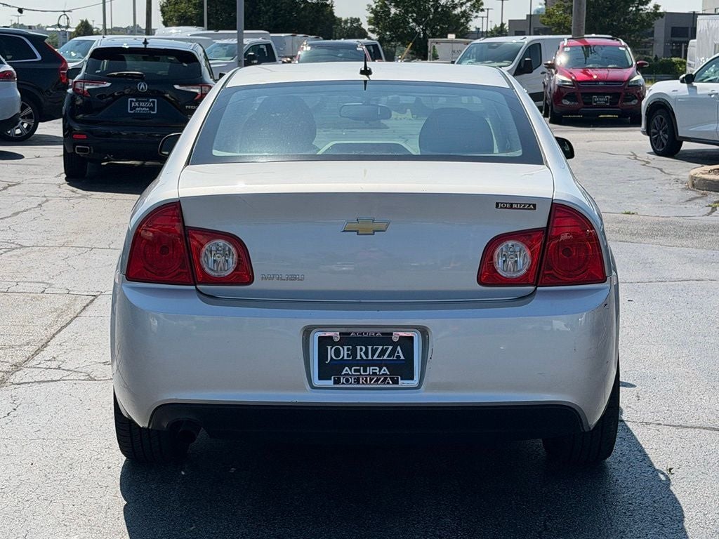 2011 Chevrolet Malibu LS 1LS