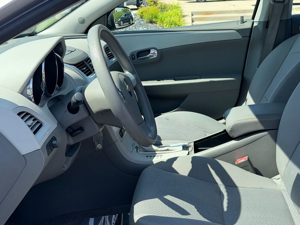 2011 Chevrolet Malibu LS 1LS