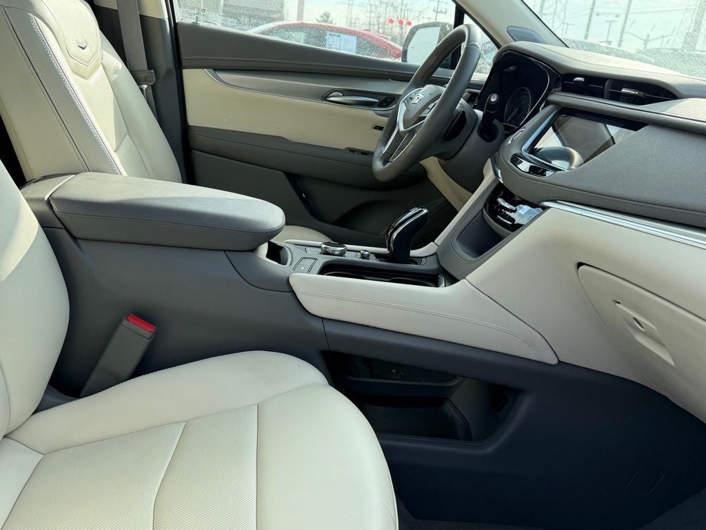 2025 Cadillac XT5 Premium Luxury