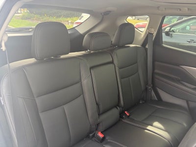 2022 Nissan Murano SL