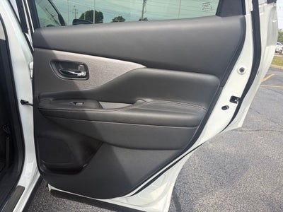 2022 Nissan Murano SL