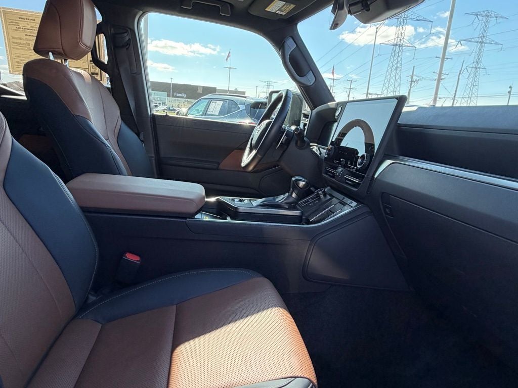 2024 Lexus GX 550 Premium