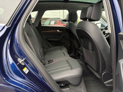 2023 Audi Q5 45 S line Premium quattro