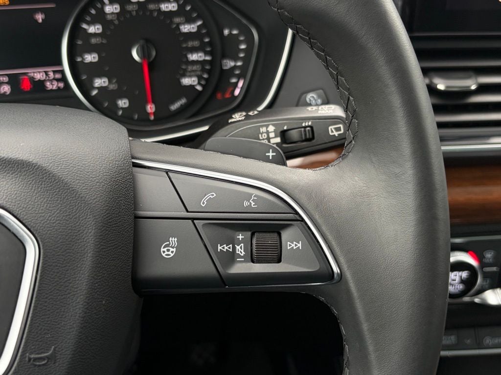 2023 Audi Q5 45 S line Premium quattro