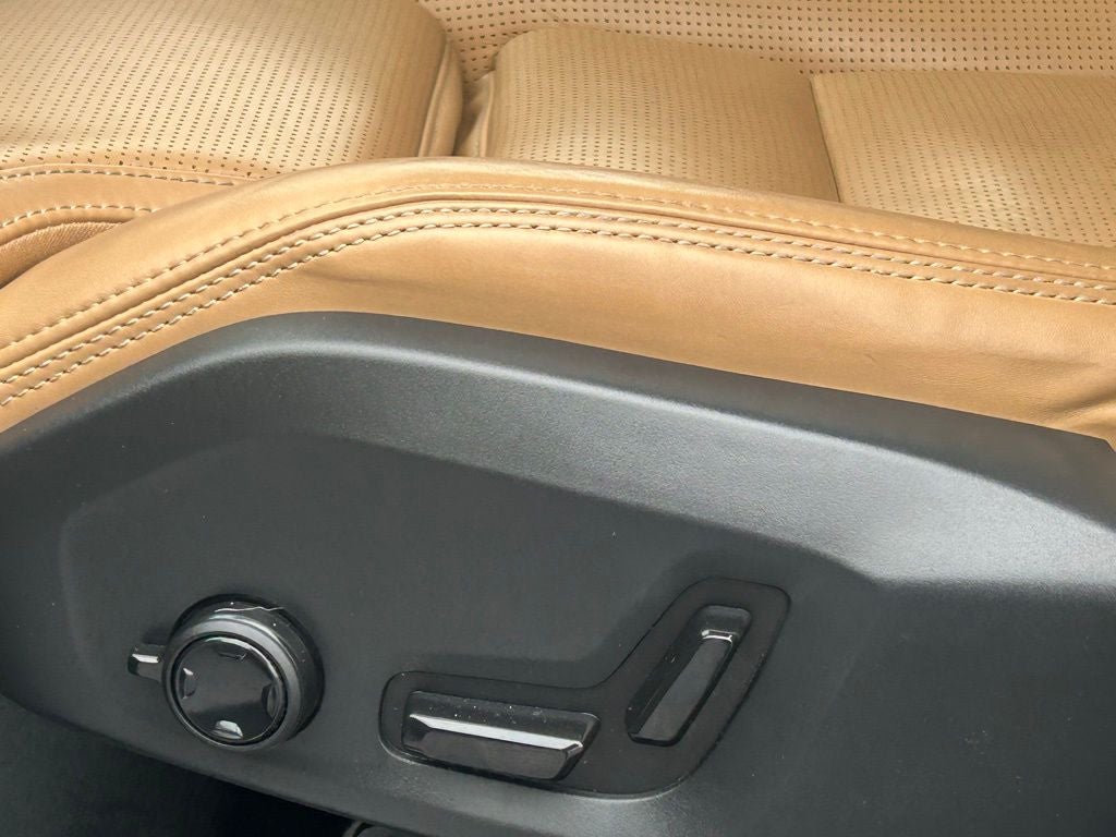 2023 Volvo XC90 Ultimate