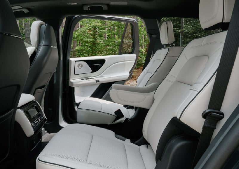 A side view of the second row with captain’s chairs in a 2027 Lincoln Aviator® Black Label™ SUV. | Joe Rizza Lincoln of Orland Park in Orland Park IL